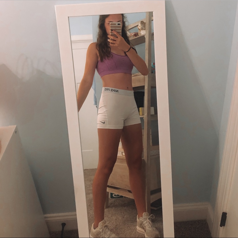 BRAND NEW white nike pros